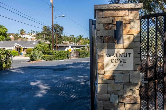 2125 Walnut Lane, Vista, CA 92084
