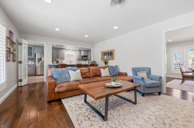 4609 Hildring Drive E, Fort Worth, TX 76109