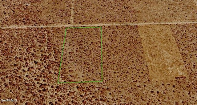 1300 E Douglas Avenue, Mojave, CA 93501