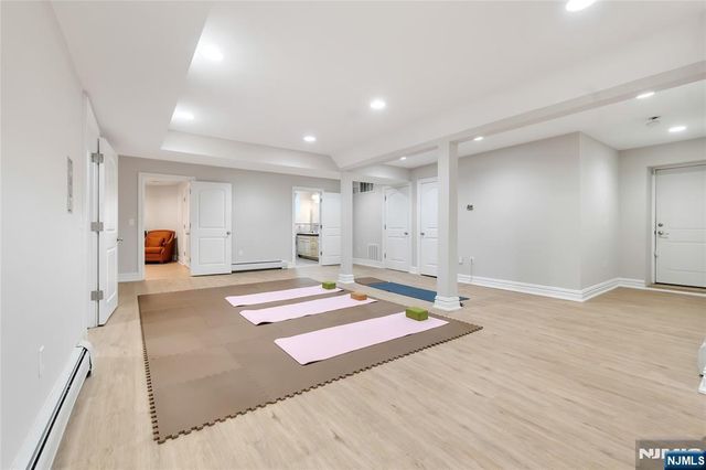 1115 Briar Way, Fort Lee, NJ 07024