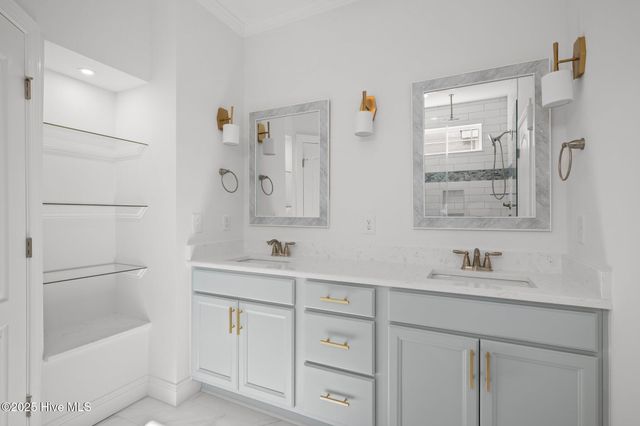 313 Taylorwood Drive, Beaufort, NC 28516