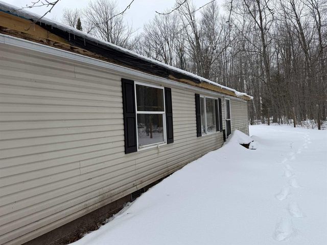 N9476 SWEETHEART CITY ROAD, Wausaukee, WI 54177