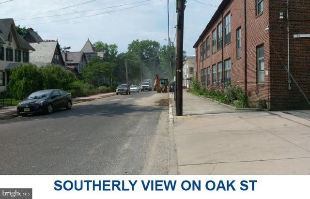 31 OAK ST, Salem, NJ 08079