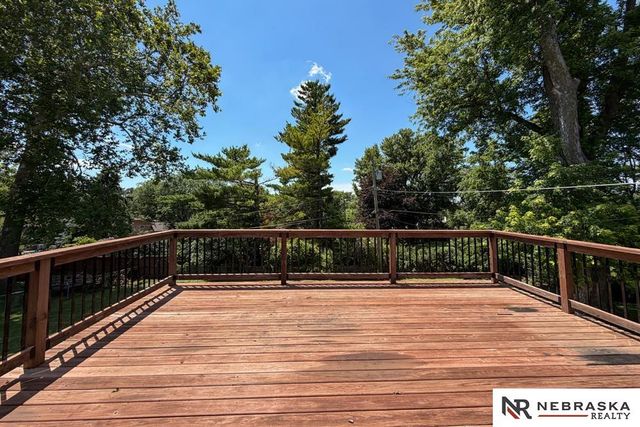 5914 N 78th Street, Omaha, NE 68134