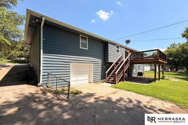 5914 N 78th Street, Omaha, NE 68134