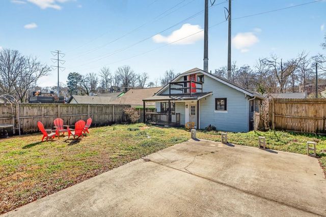 691 Florence NW Place, Atlanta, GA 30318