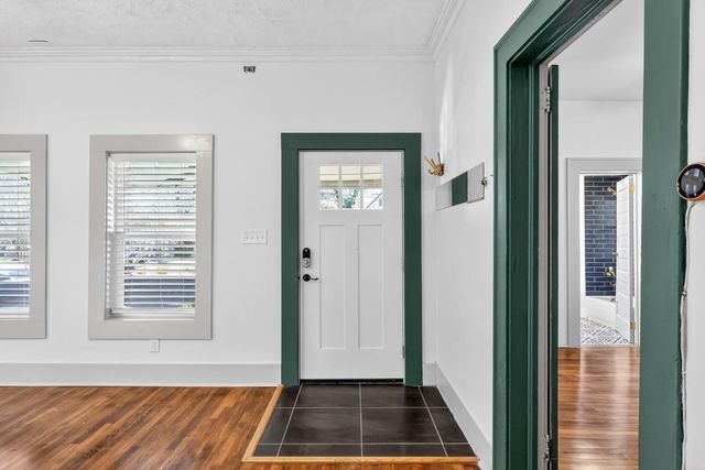 691 Florence NW Place, Atlanta, GA 30318