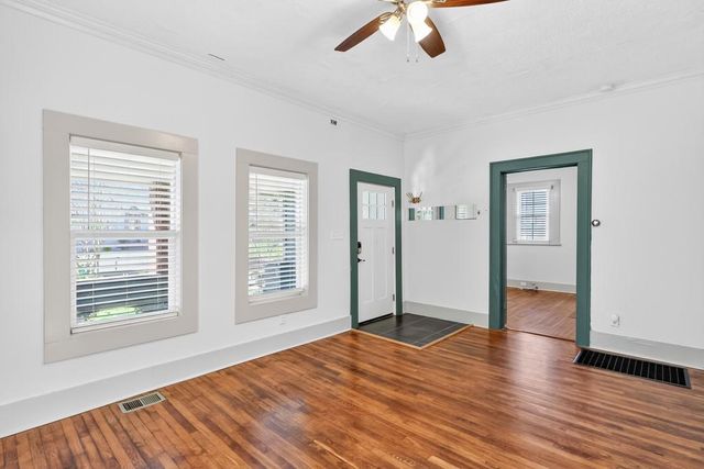 691 Florence NW Place, Atlanta, GA 30318