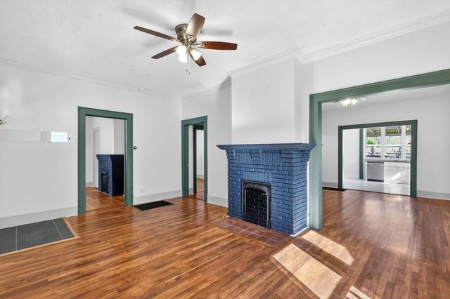 691 Florence NW Place, Atlanta, GA 30318