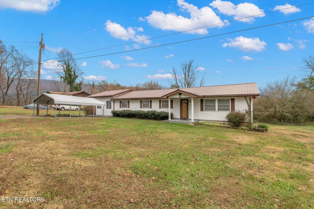 119 County Road 863, Etowah, TN 37331