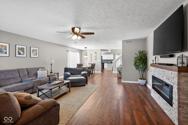 4139 Elkhorn Way, Westfield, IN 46062