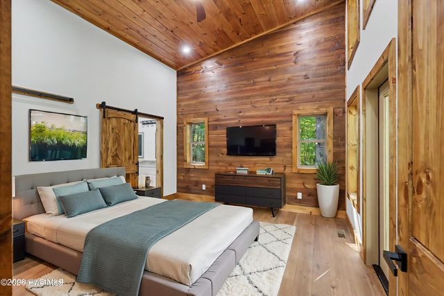 48 Woodleaf Road, Morganton, GA 30560