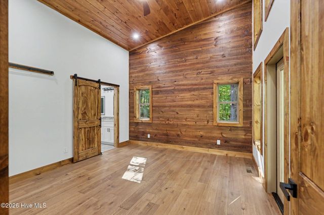 48 Woodleaf Road, Morganton, GA 30560