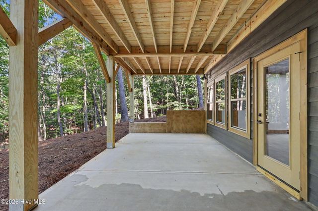 48 Woodleaf Road, Morganton, GA 30560