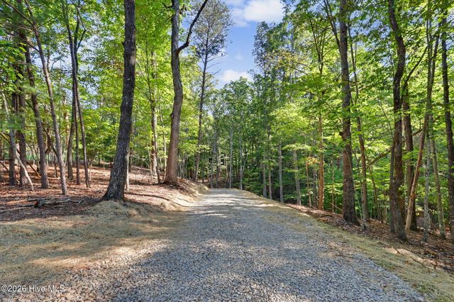 48 Woodleaf Road, Morganton, GA 30560