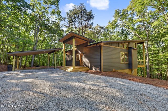 48 Woodleaf Road, Morganton, GA 30560