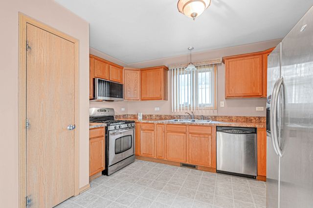 3982 Crete Road, Crete, IL 60417