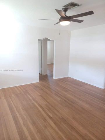 3670 SW 20th St 3670, Miami, FL 33145