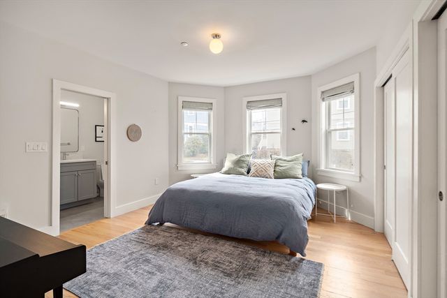 93 Central St 1, Somerville, MA 02143