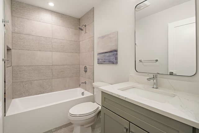 93 Central St 1, Somerville, MA 02143