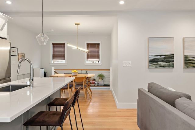 93 Central St 1, Somerville, MA 02143