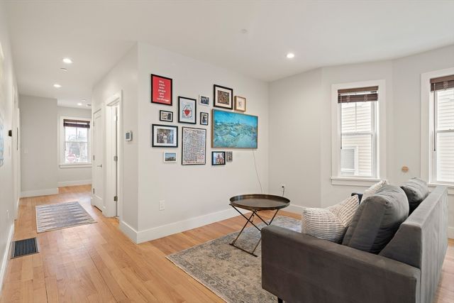 93 Central St 1, Somerville, MA 02143