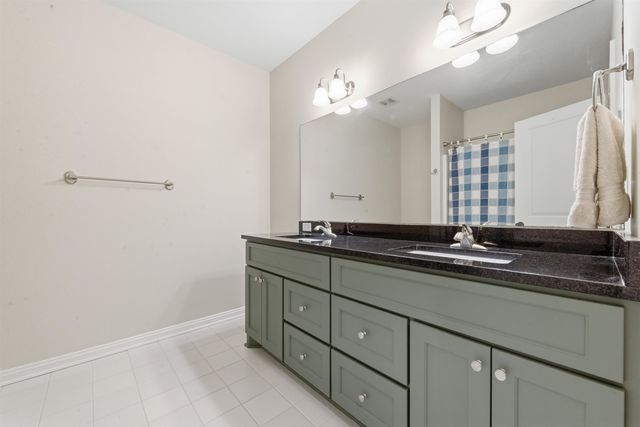 1813 N Wooddale, Wichita, KS 67230