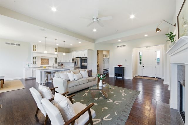1813 N Wooddale, Wichita, KS 67230