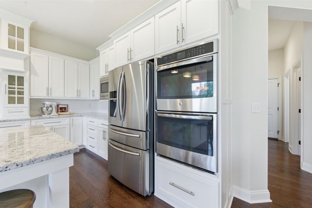 1813 N Wooddale, Wichita, KS 67230