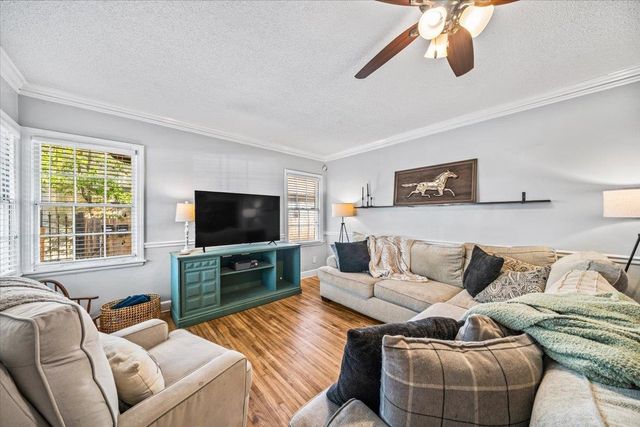 3249 S WAYNOKA CIR, Memphis, TN 38111