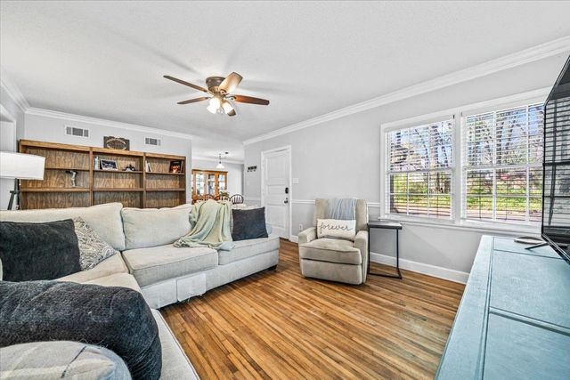 3249 S WAYNOKA CIR, Memphis, TN 38111