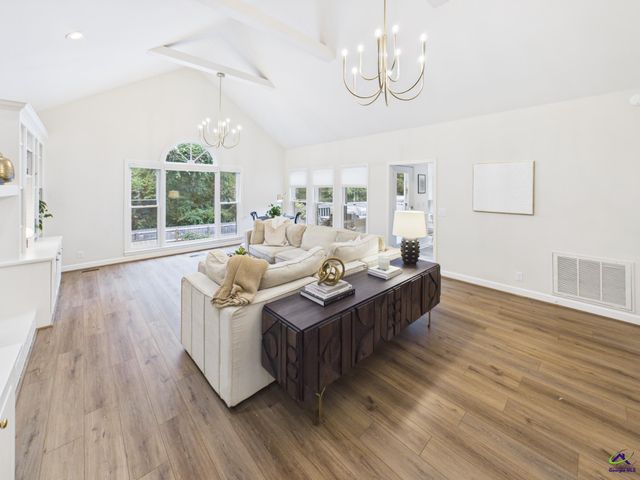 206 Huntington Court, Macon, GA 31210