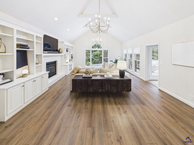 206 Huntington Court, Macon, GA 31210