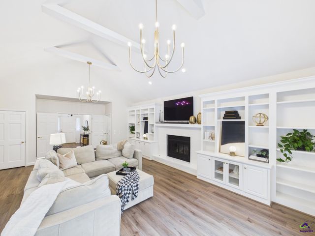 206 Huntington Court, Macon, GA 31210
