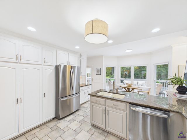 206 Huntington Court, Macon, GA 31210