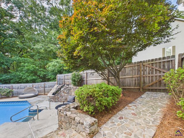 206 Huntington Court, Macon, GA 31210