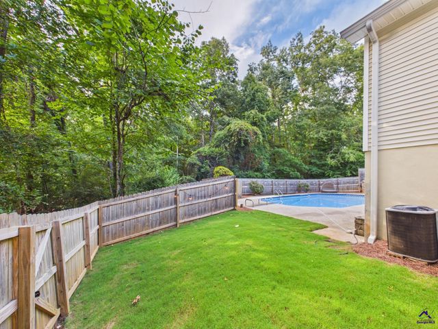 206 Huntington Court, Macon, GA 31210