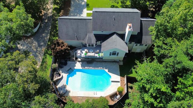 206 Huntington Court, Macon, GA 31210