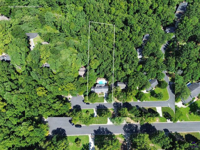 206 Huntington Court, Macon, GA 31210