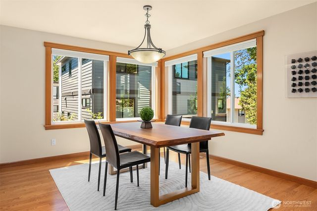 11226 NE 67th Street, Kirkland, WA 98033