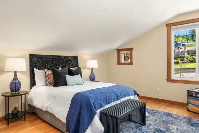 11226 NE 67th Street, Kirkland, WA 98033