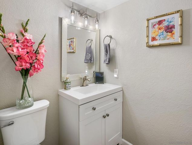 5353 Aztec Drive 12, La Mesa, CA 91942