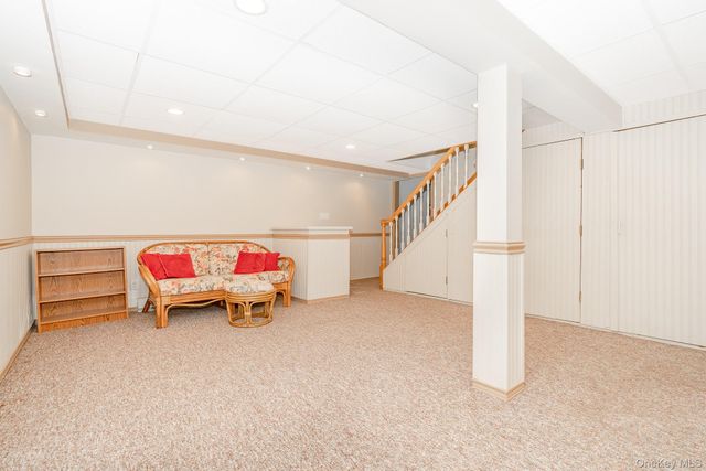 242 N Pine Street, Massapequa, NY 11758