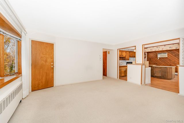 242 N Pine Street, Massapequa, NY 11758