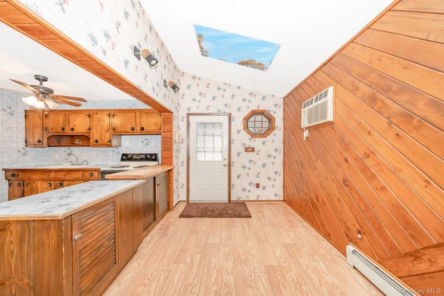 242 N Pine Street, Massapequa, NY 11758