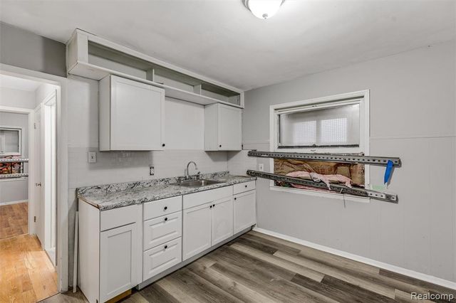 16446 E State Fair Street, Detroit, MI 48205