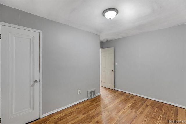 16446 E State Fair Street, Detroit, MI 48205