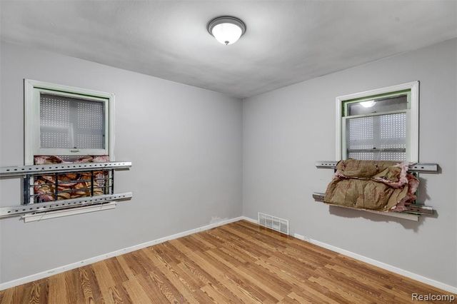 16446 E State Fair Street, Detroit, MI 48205