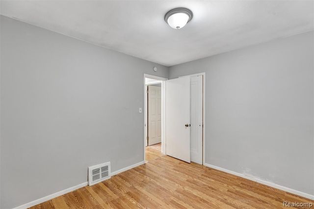 16446 E State Fair Street, Detroit, MI 48205