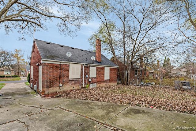 16446 E State Fair Street, Detroit, MI 48205